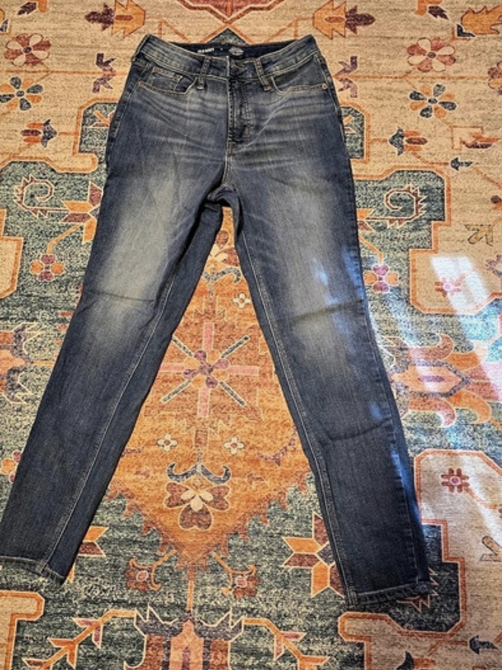 Old Navy Rockstar Skinny Jeans in Blue